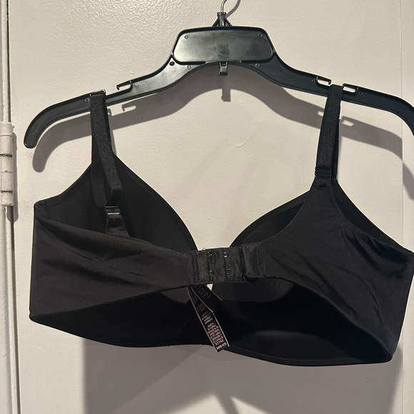 VS 34DD padded with no wire bra - Picture 10 of 10